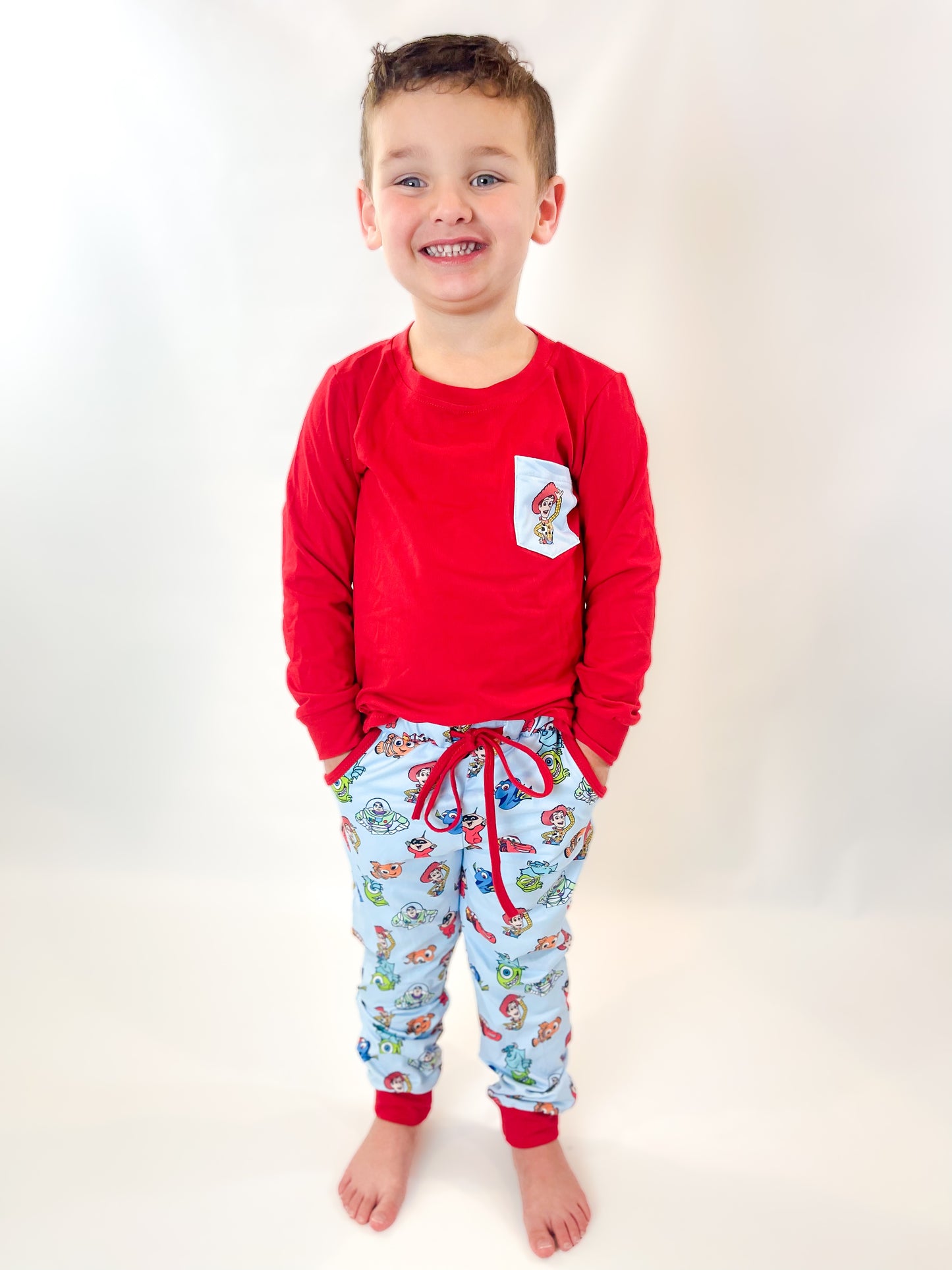 Kinder Play: Animation Friends Jogger Set