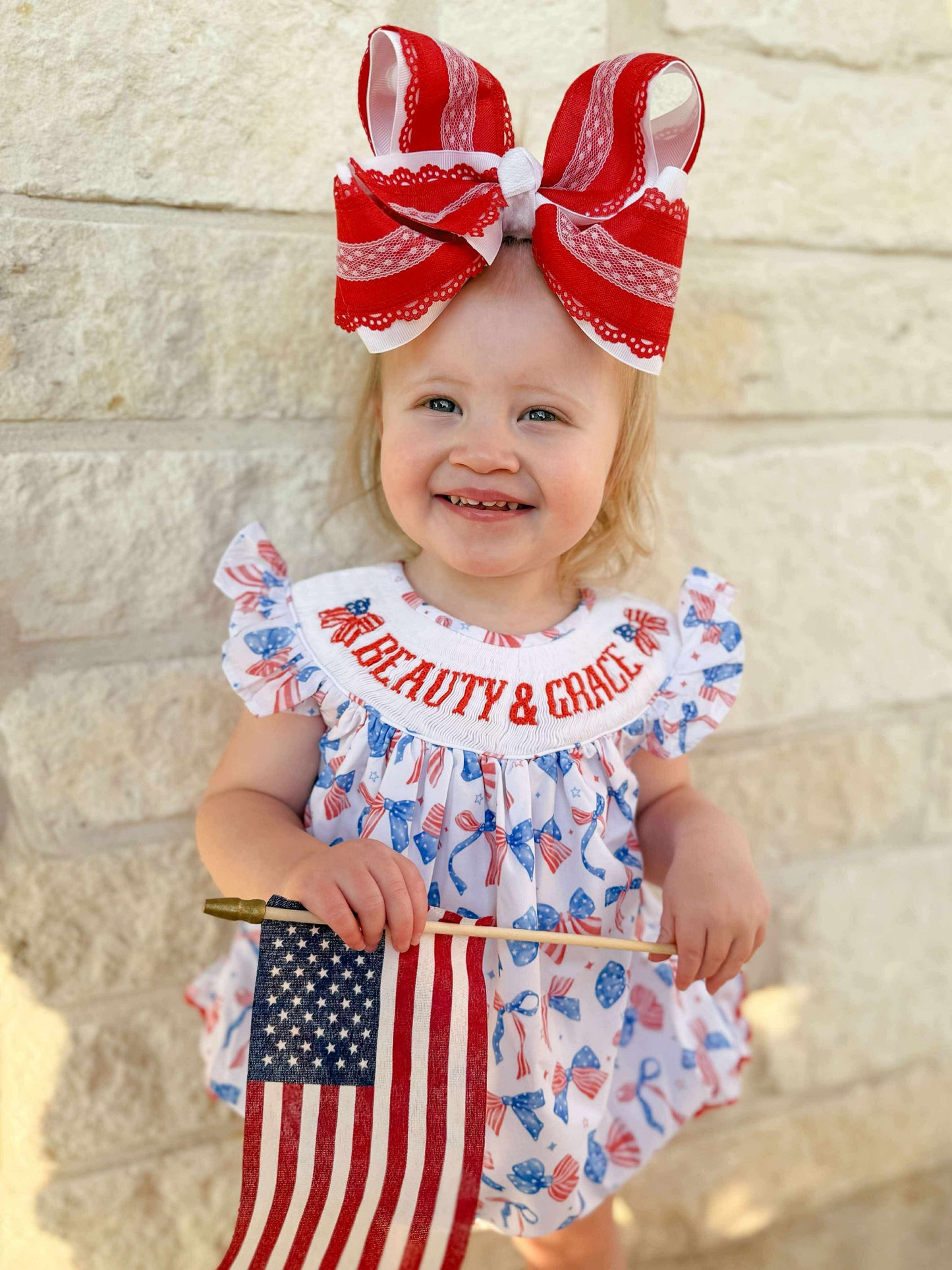 PO 29 EXTRAS RTS: Patriotic Bow Bubble - BEAUTY & GRACE (ships in 3-5 business days)