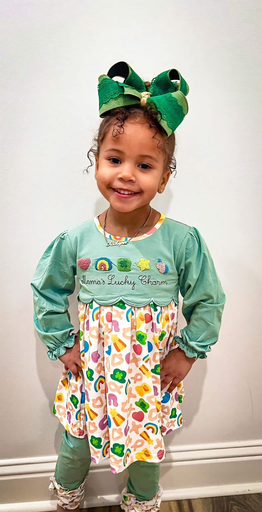 RTS PO 26 Valentine's Day + St. Patrick's Day: Lucky Charms Leggings Set (3-5 business days)