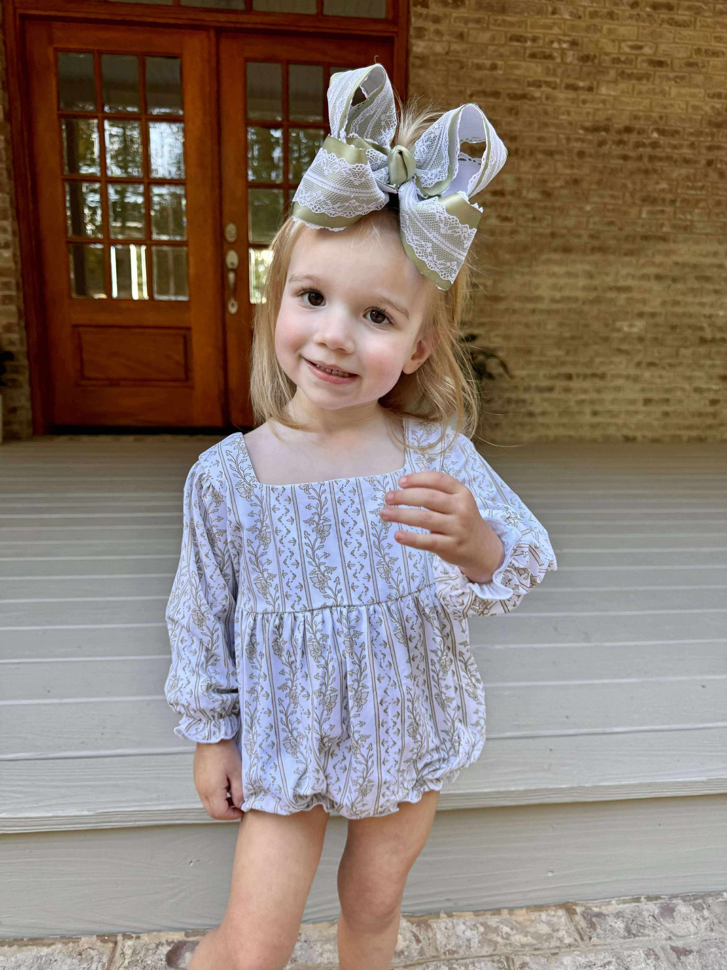 PRE-ORDER 35 LAST OF FALL: Willow Bubble (ETA: SEPTEMBER to customers)