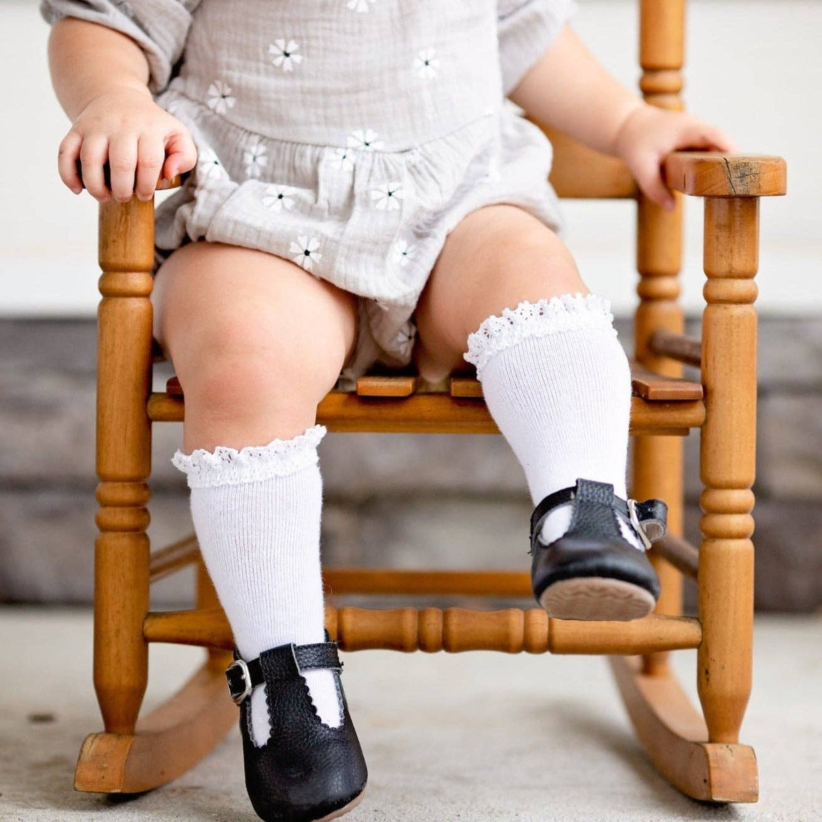 RTS LSC: White Lace Top Knee High Socks